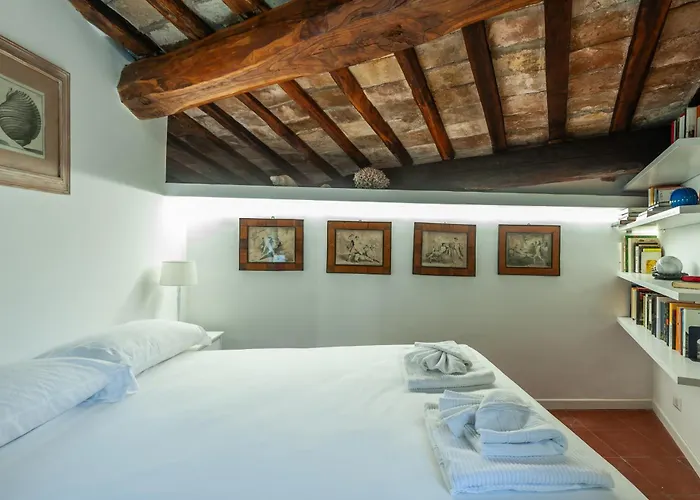 Elegantis Dimora Dell'architetto In Campo De' Fiori With Private Terrace Apartment